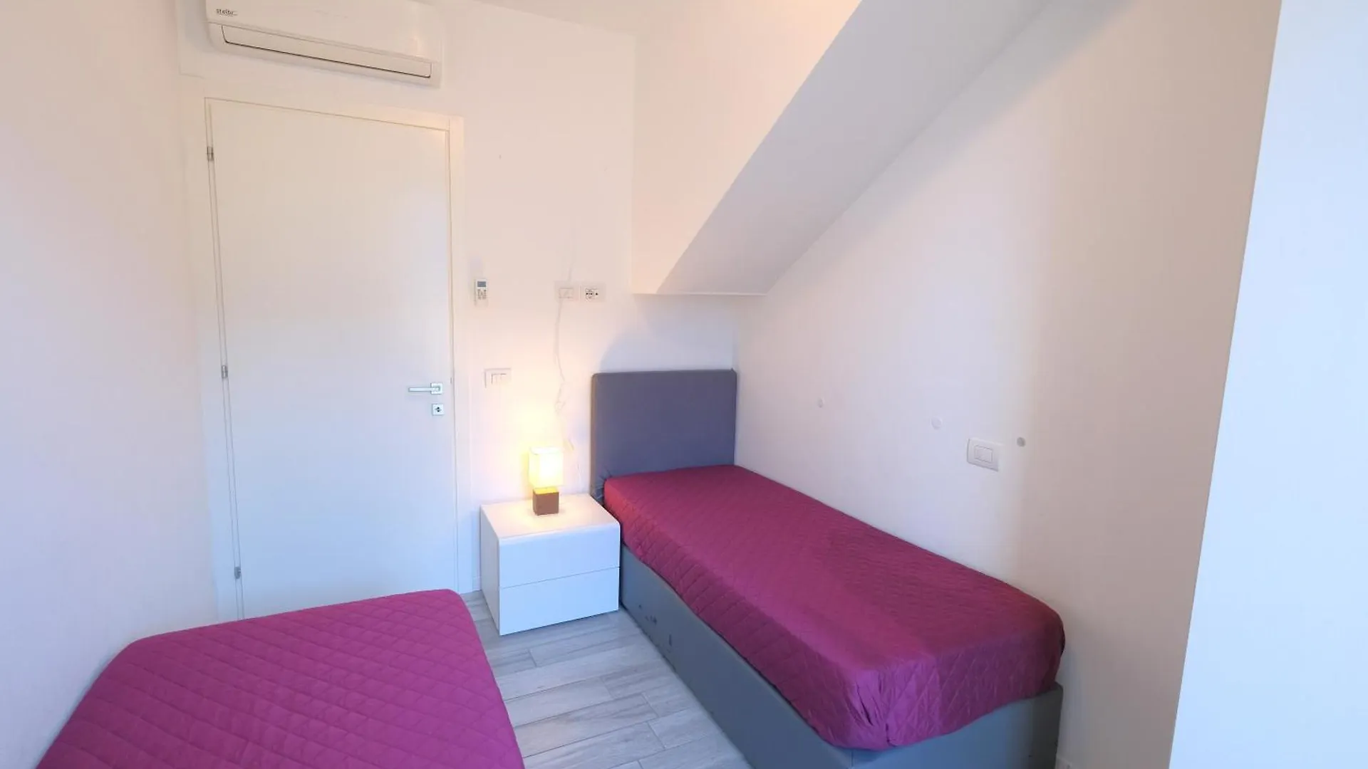 Wave Village Piazza Trieste Lido di Jesolo Apartmán
